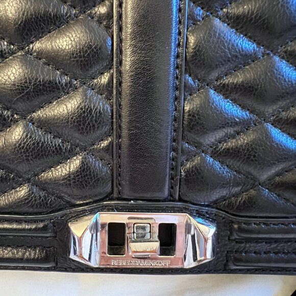Authentic Rebecca Minkoff Chevron Quilted Love Crossbody Bag Black - Picture 2 of 10